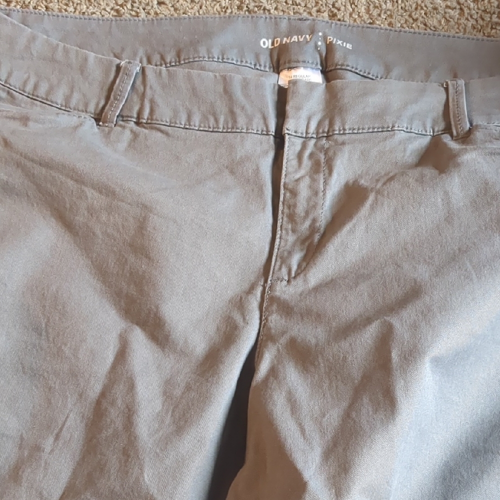 Old Navy Light Gray Pixie Trousers